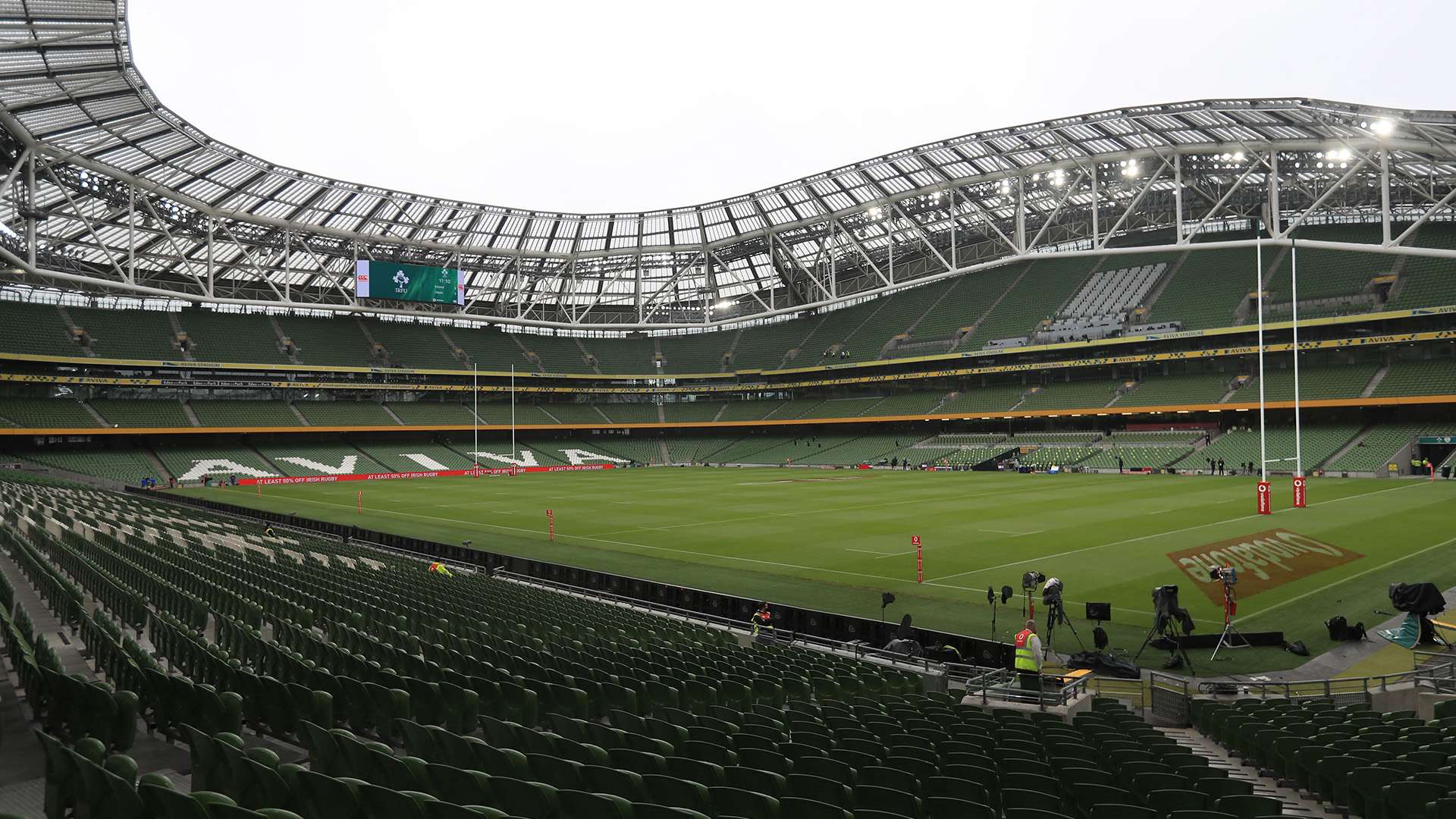 滕哈格瞄准拜仁锋线大将，穆勒明夏或免费加盟曼联？